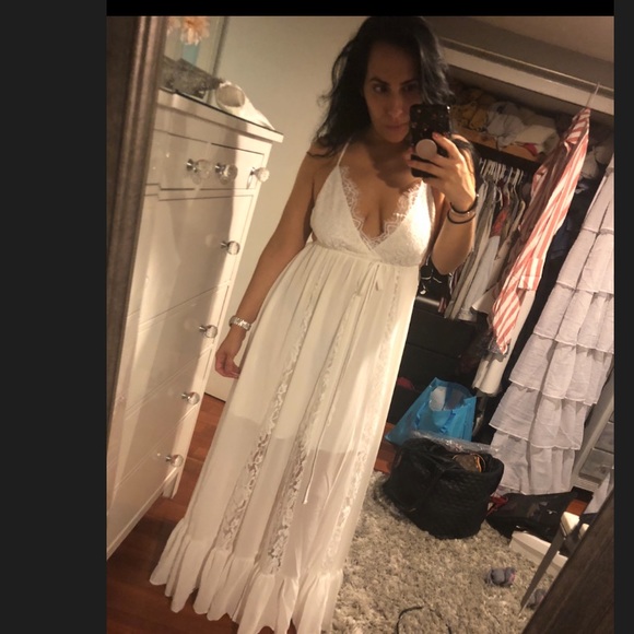 White long dress - Picture 5 of 5
